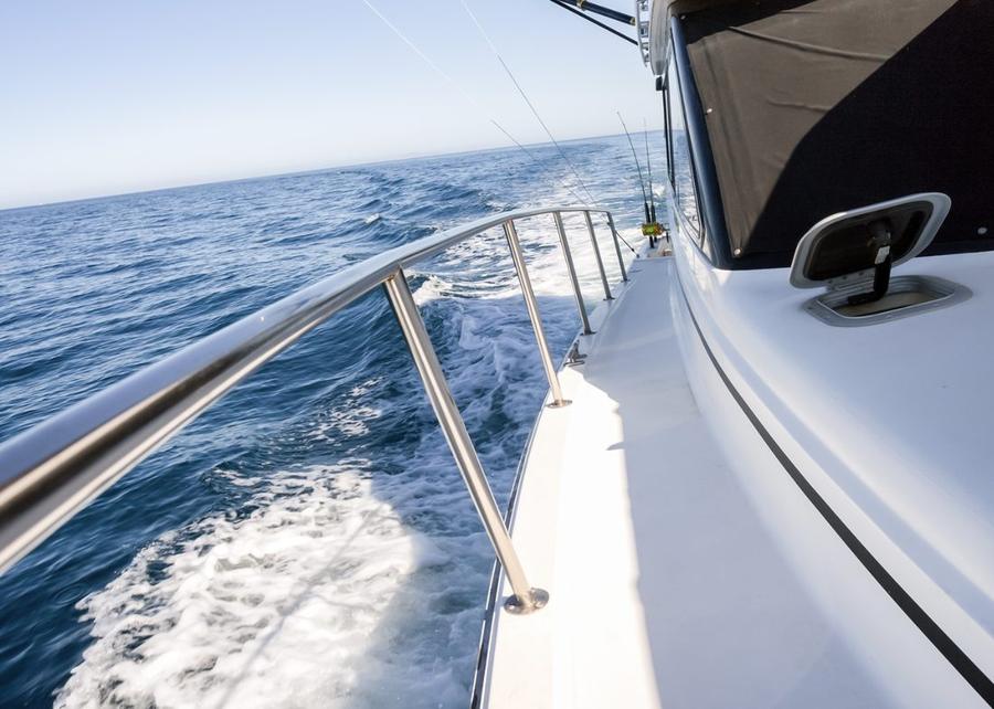 Private yacht charter
