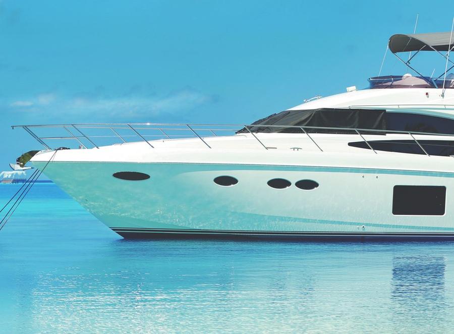 Private yacht charter